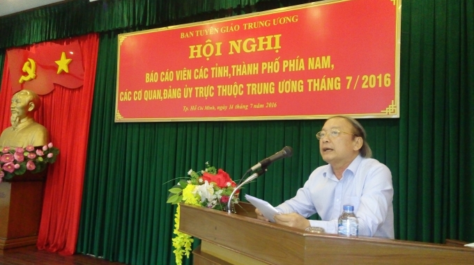 Phó Trưởng Ban Tuyên giáo Trung ương Võ Văn Phuông phát biểu định hướng tuyên truyền